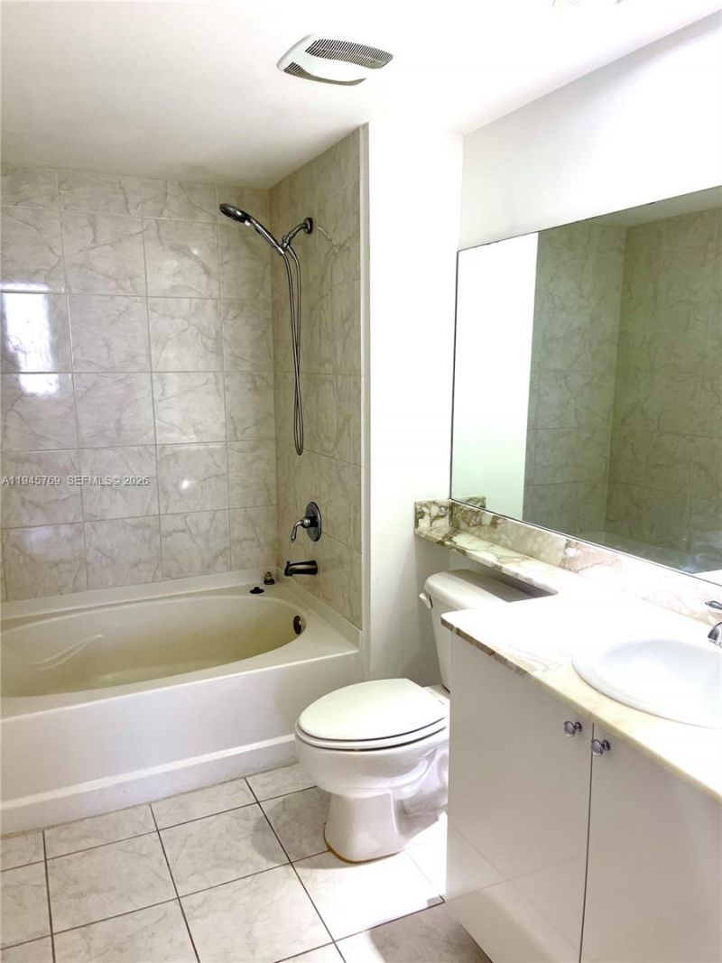 18800 NE 29th Ave, Unit 723, Aventura, FL 33180 Photo