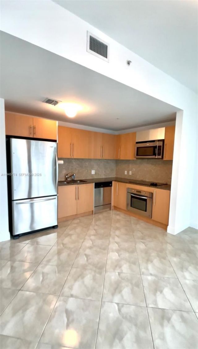 300 S Biscayne Blvd, Unit T-1803, Miami, FL 33131 Photo
