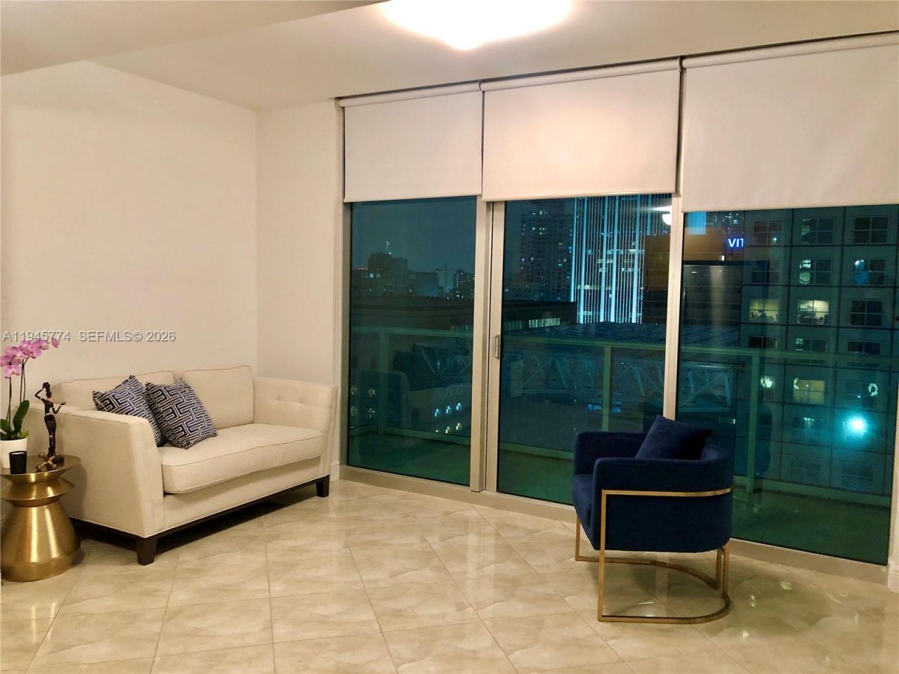 300 S Biscayne Blvd, Unit T-1803, Miami, FL 33131 Photo