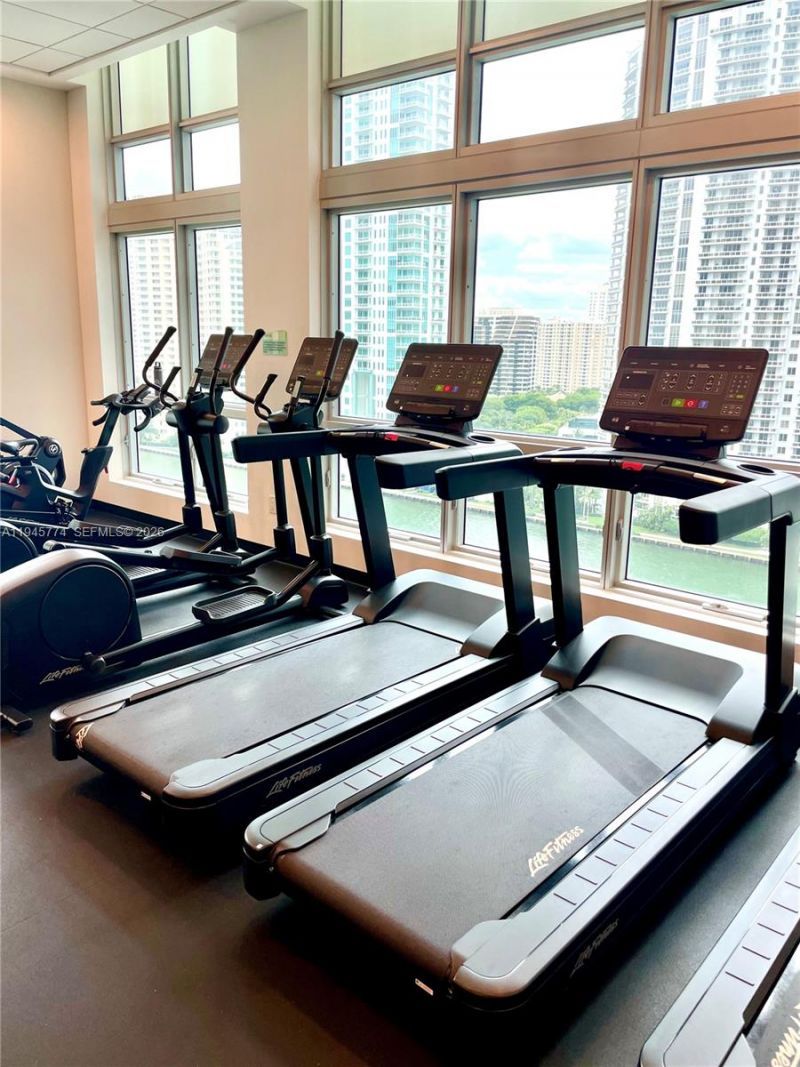 300 S Biscayne Blvd, Unit T-1803, Miami, FL 33131 Photo