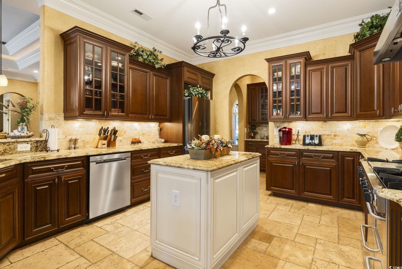 407 Pinecrest Dr. Photo 25