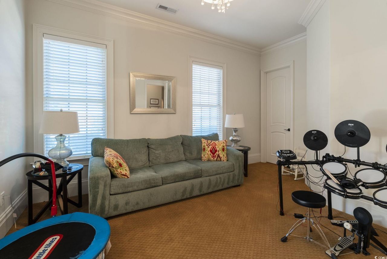 407 Pinecrest Dr. Photo 35