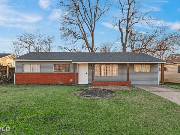 3224 Galaxy Drive, Bossier City, LA 71112