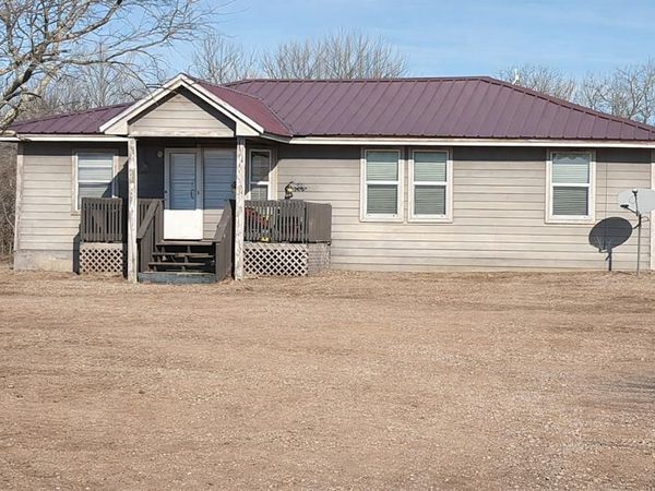 111 County Road 1877, Chico, TX 76431