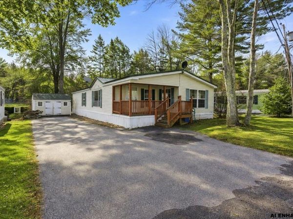 801 Nottingham Drive, Exeter, NH 03833