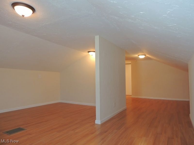 23781 Columbus Road, Bedford Heights, OH 44146 Photo 8