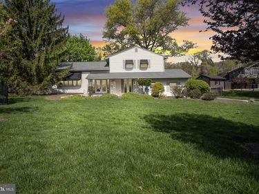 4536 CUSTER TERRACE, HARRISBURG, PA 17110