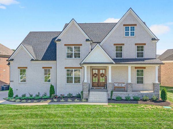 5120 High Park Hill Dr, Arrington, TN 37014