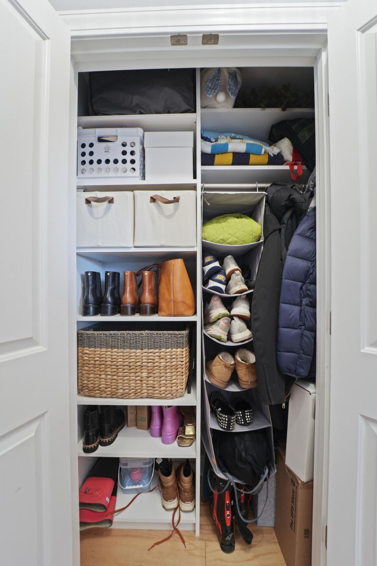 2244 Ashley Crossing Drive Photo 17