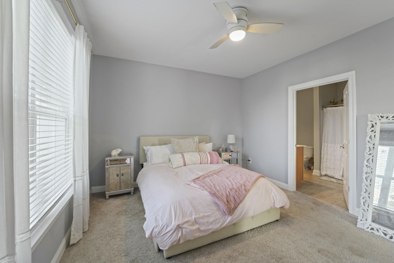 2244 Ashley Crossing Drive Photo 29