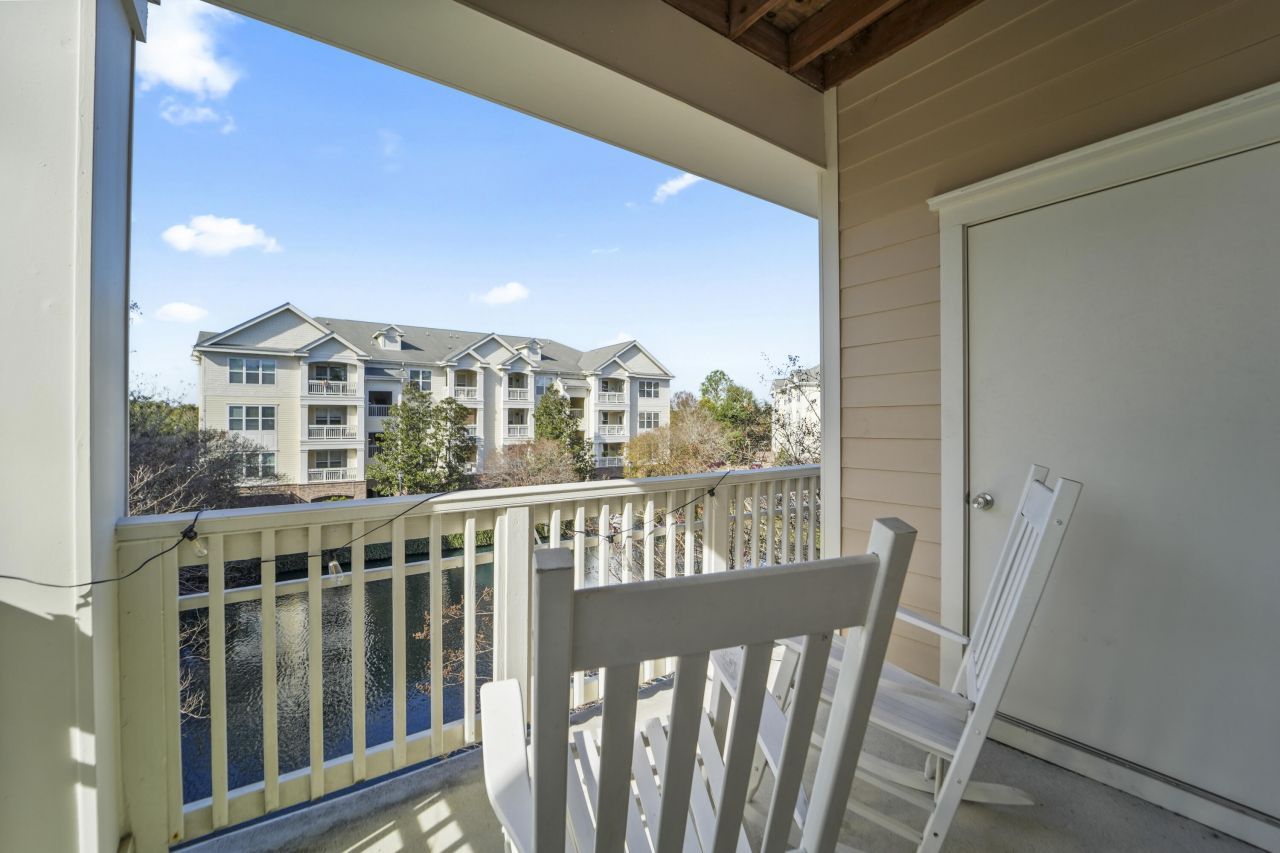 2244 Ashley Crossing Drive Photo 32