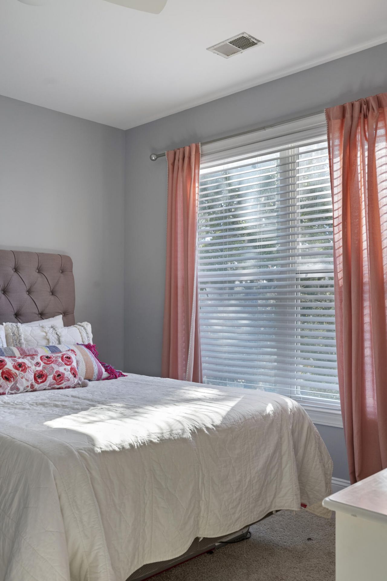 2244 Ashley Crossing Drive Photo 33