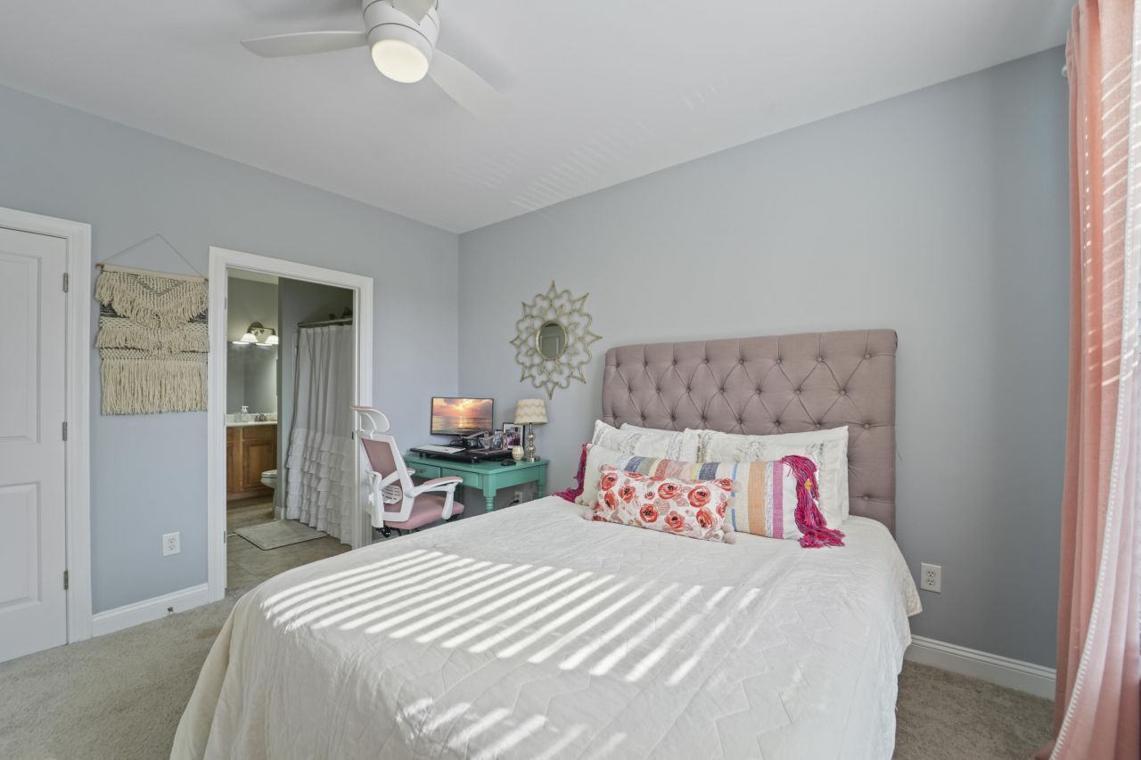 2244 Ashley Crossing Drive Photo 34