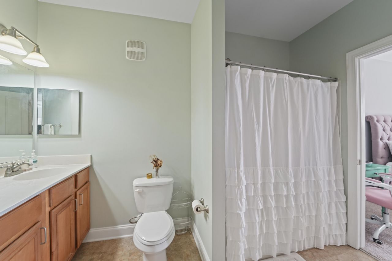 2244 Ashley Crossing Drive Photo 36