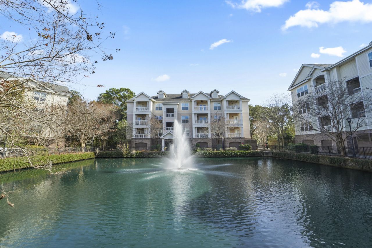 2244 Ashley Crossing Drive Photo 43