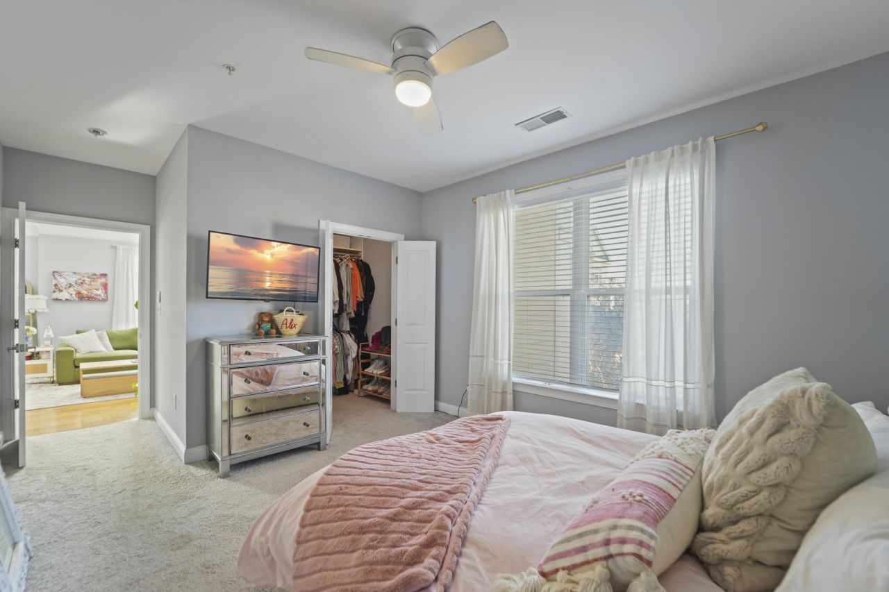 2244 Ashley Crossing Drive Photo 9