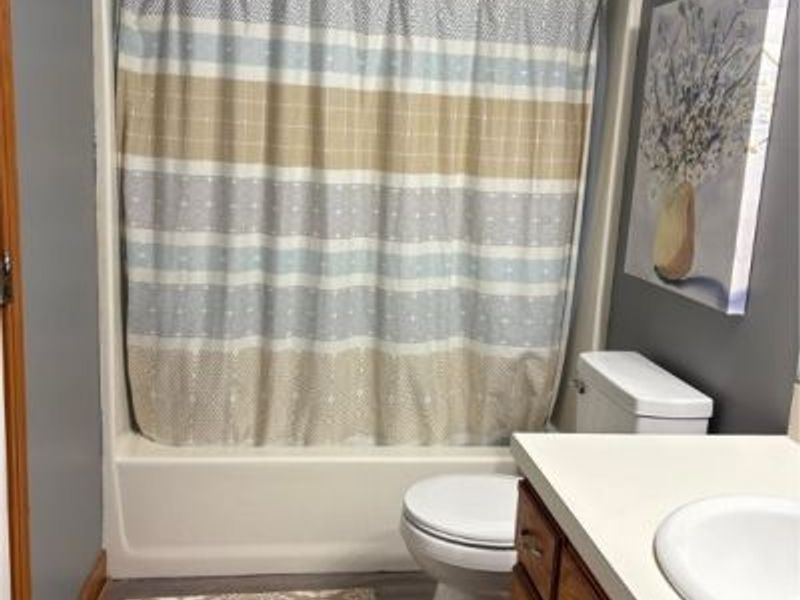 820 Shoshone Avenue, Akron, OH 44305 Photo 12