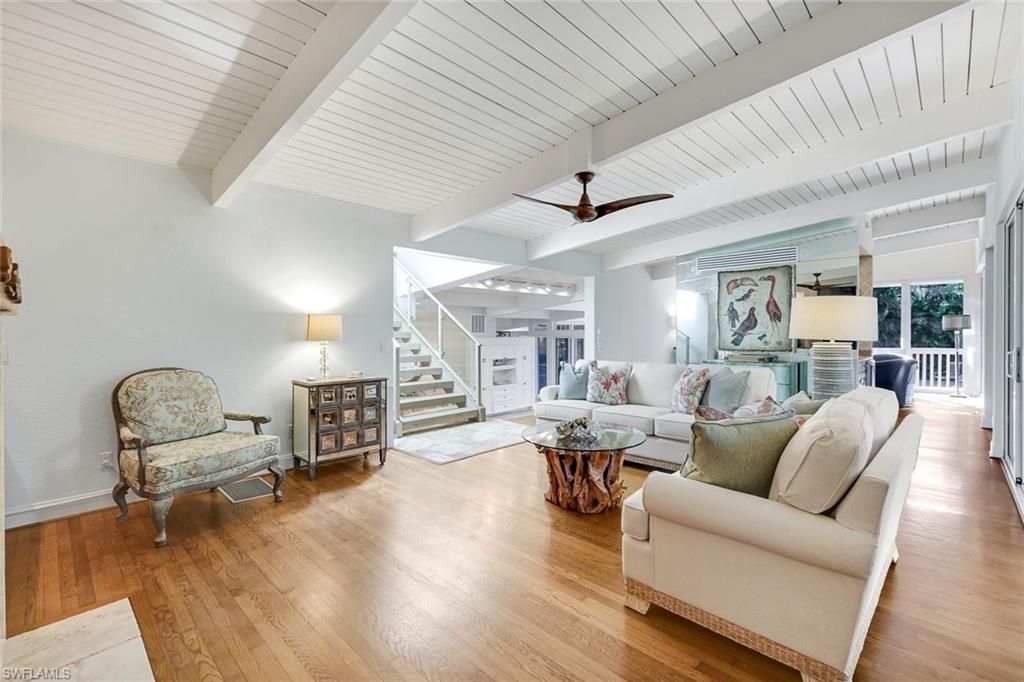 210 Central Ave, Naples, FL 34102 Photo