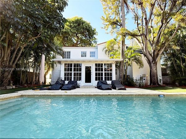 5835 La Gorce Dr , Miami Beach, FL 33140