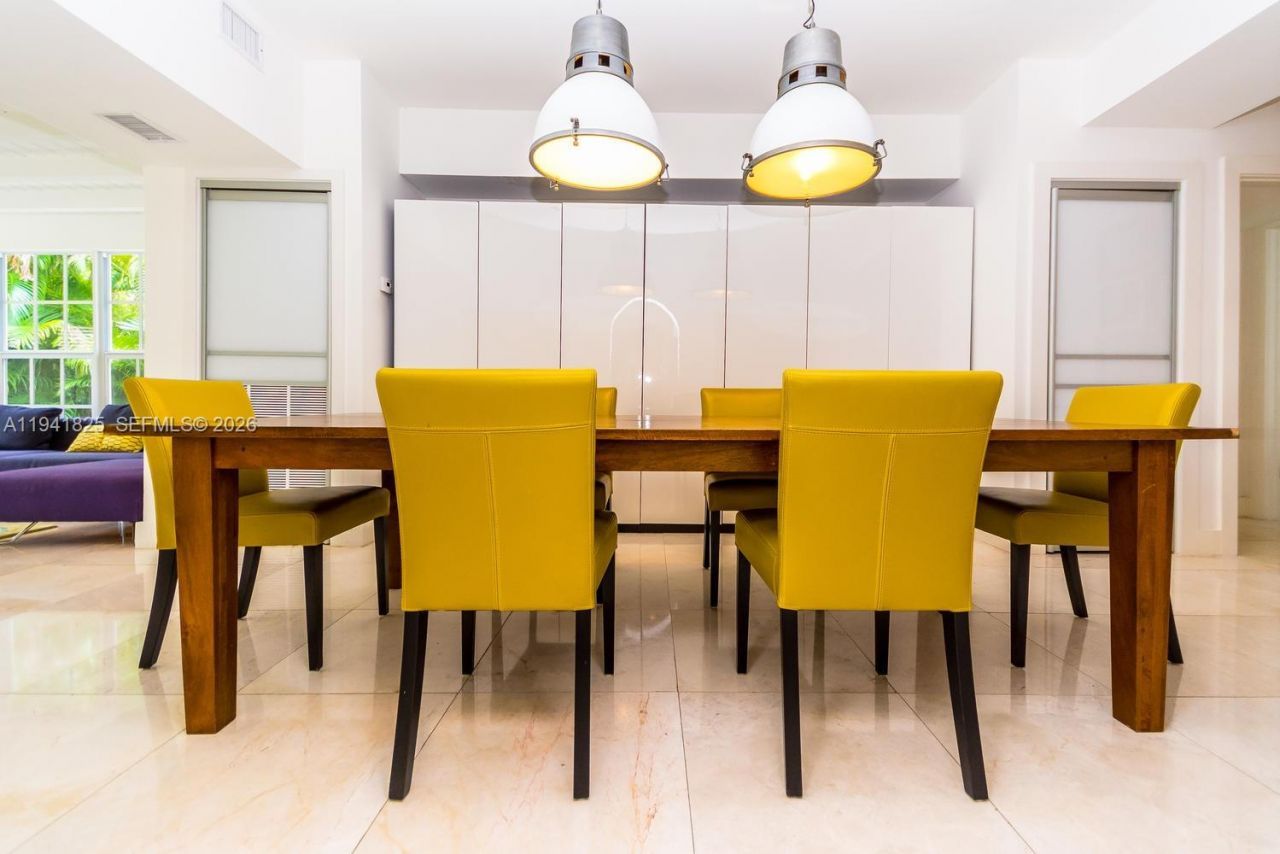 5835 La Gorce Dr , Miami Beach, FL 33140 Photo