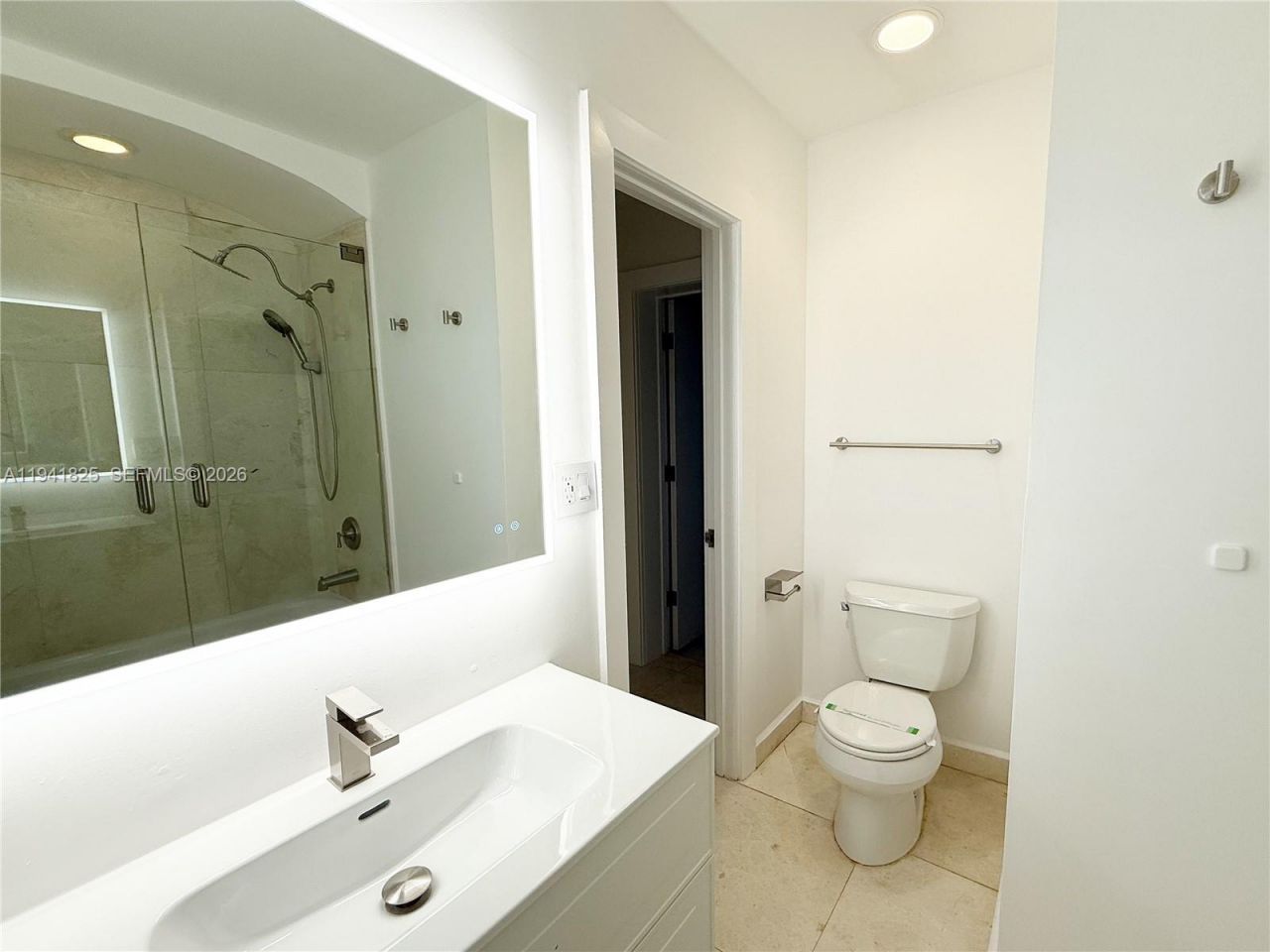 5835 La Gorce Dr , Miami Beach, FL 33140 Photo