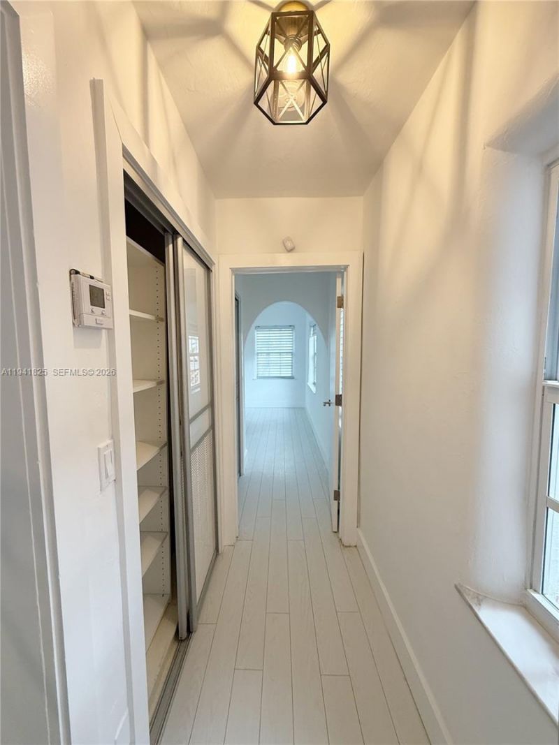 5835 La Gorce Dr , Miami Beach, FL 33140 Photo