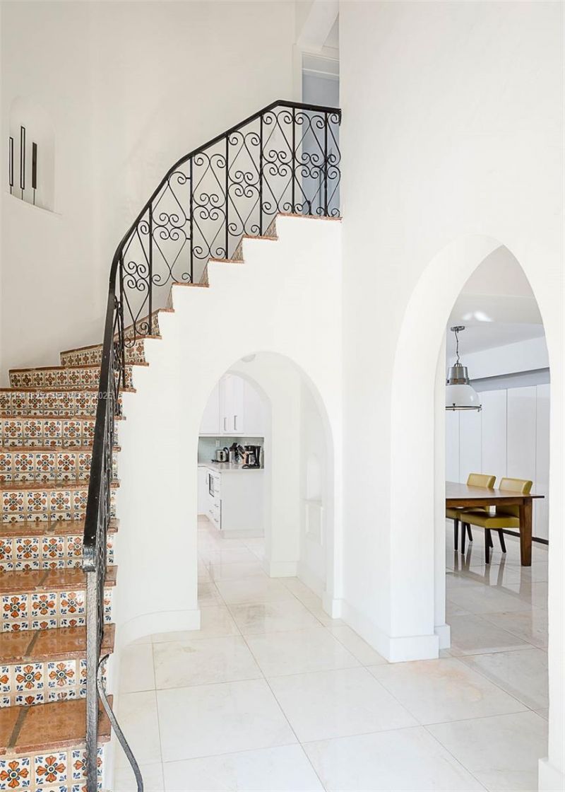 5835 La Gorce Dr , Miami Beach, FL 33140 Photo