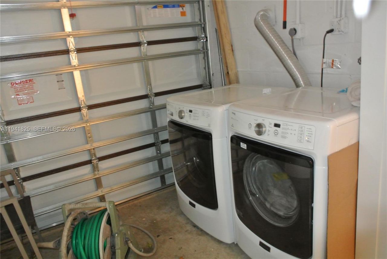 5835 La Gorce Dr , Miami Beach, FL 33140 Photo