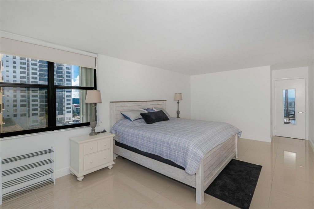2101 S Ocean Drive, Unit 701, Hollywood, FL 33019 Photo