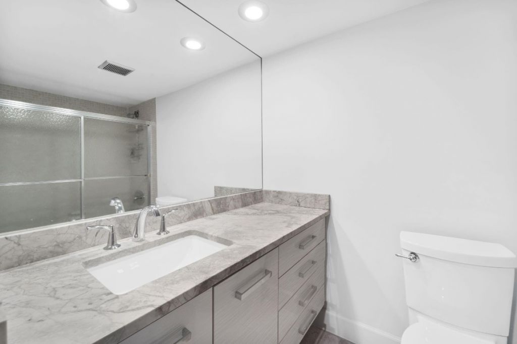 3010 N Course Drive, Unit 911, Pompano Beach, FL 33069 Photo