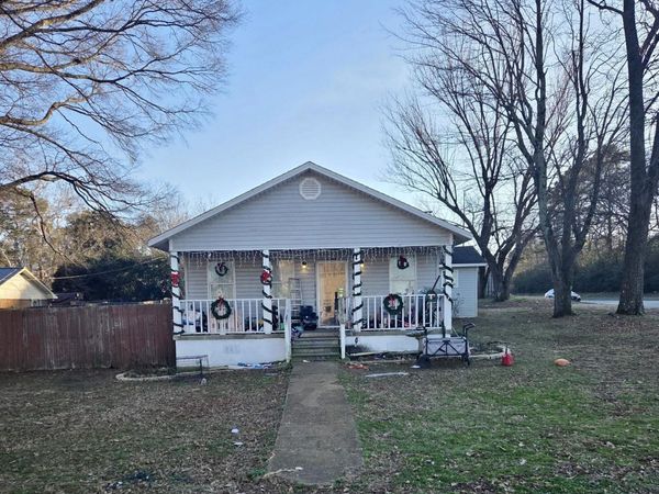 116 Anderson Dr, Florence, AL