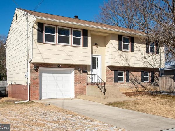 151 E LOIS DRIVE, WILLIAMSTOWN, NJ 08094