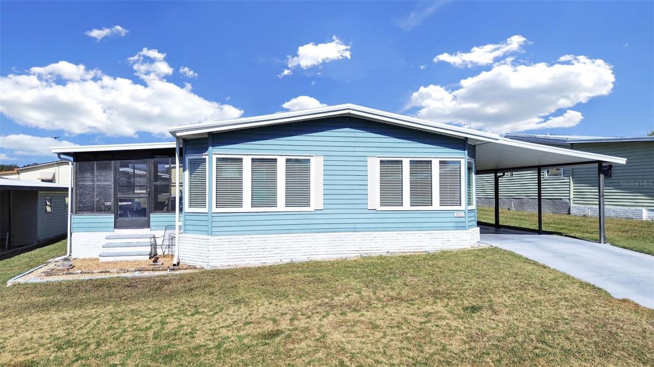 1723 Sherwood Hill Dr, Lakeland, FL 33810 Main Photo