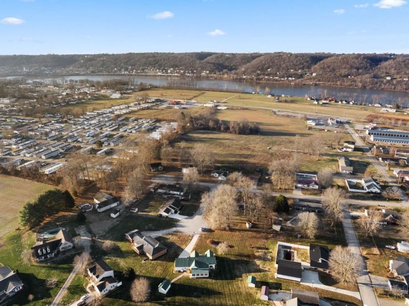 295 Litton Circle, Aberdeen, OH 45101 Photo 11