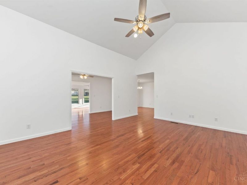 295 Litton Circle, Aberdeen, OH 45101 Photo 12