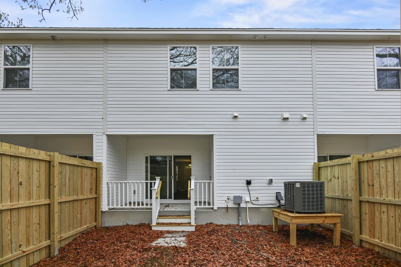 101 Langley Drive Photo 22