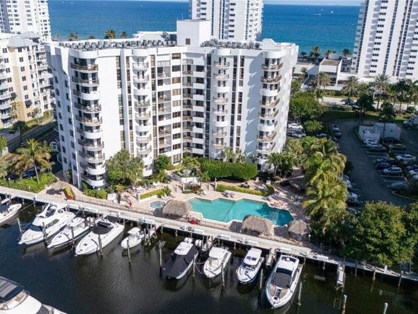 1361 S Ocean Boulevard, Unit 910, Pompano Beach, FL 33062