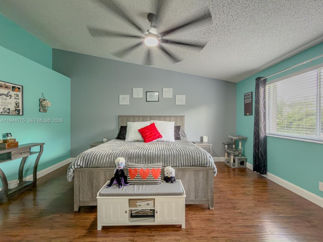 940 SW 177th Way, Pembroke Pines, FL 33029 Photo