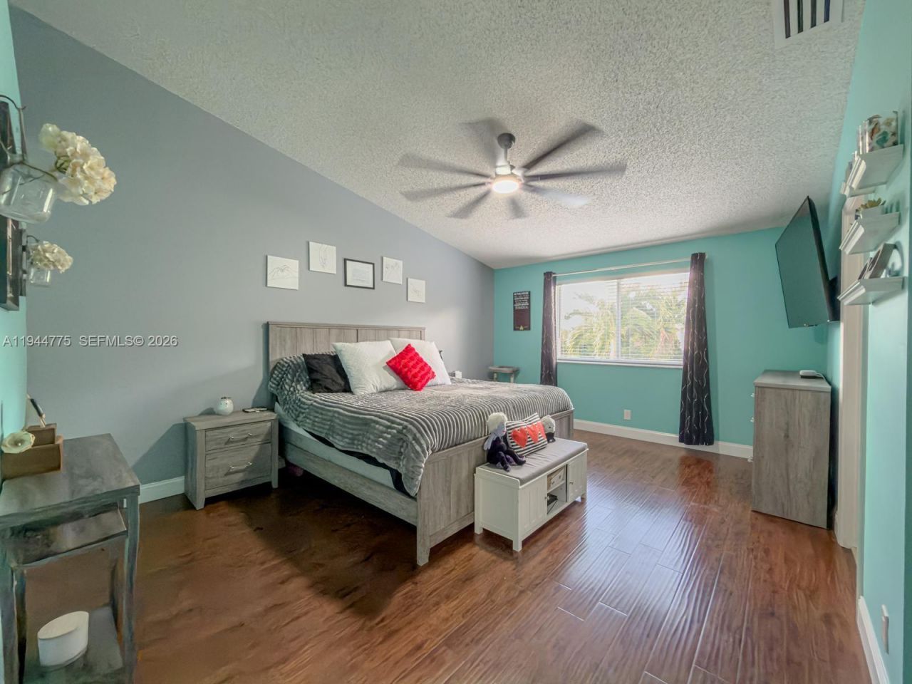 940 SW 177th Way, Pembroke Pines, FL 33029 Photo