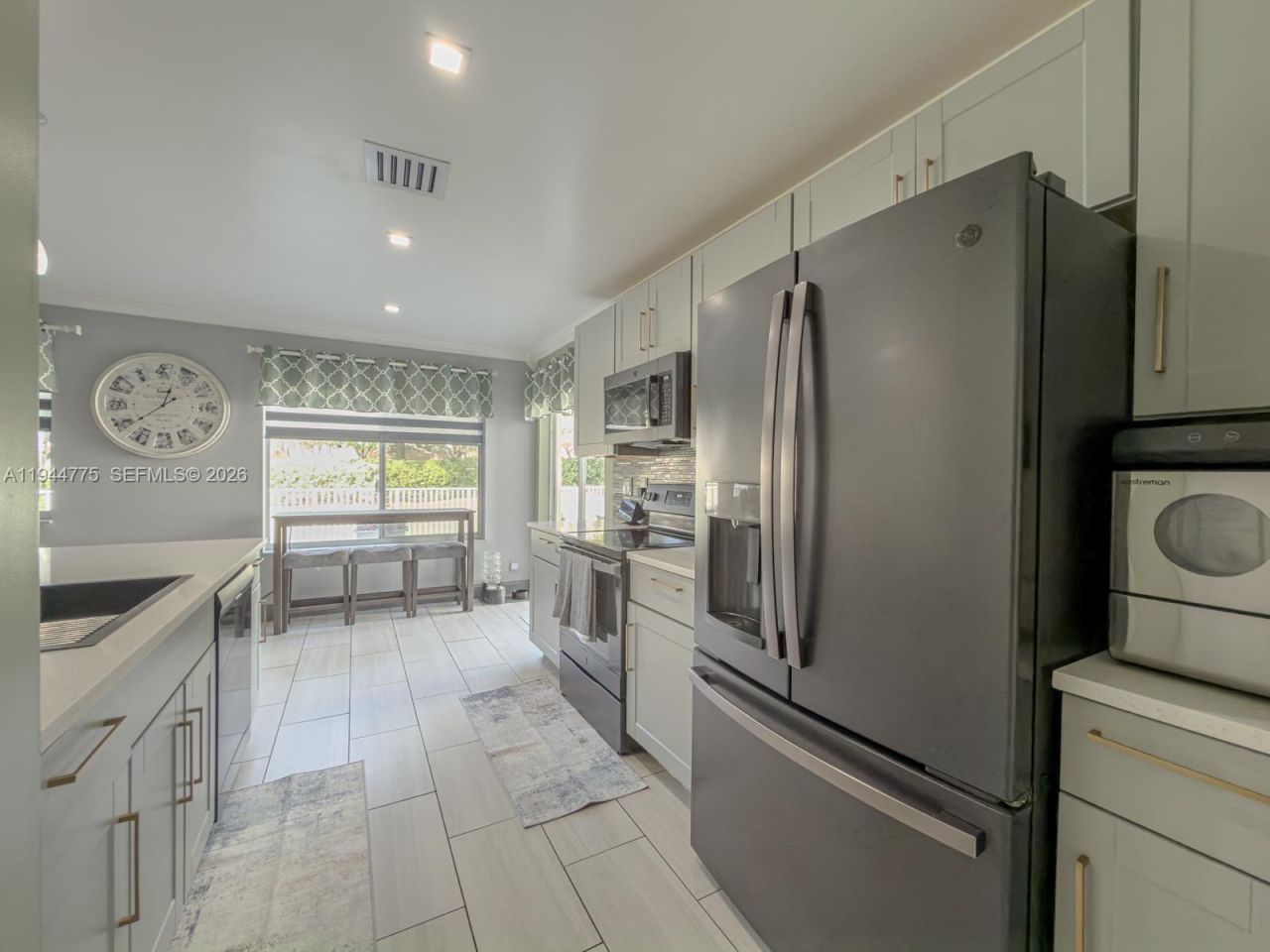 940 SW 177th Way, Pembroke Pines, FL 33029 Photo