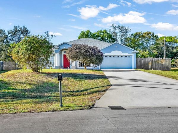 1225 SW Abisco Rd , Port St. Lucie, FL 34953