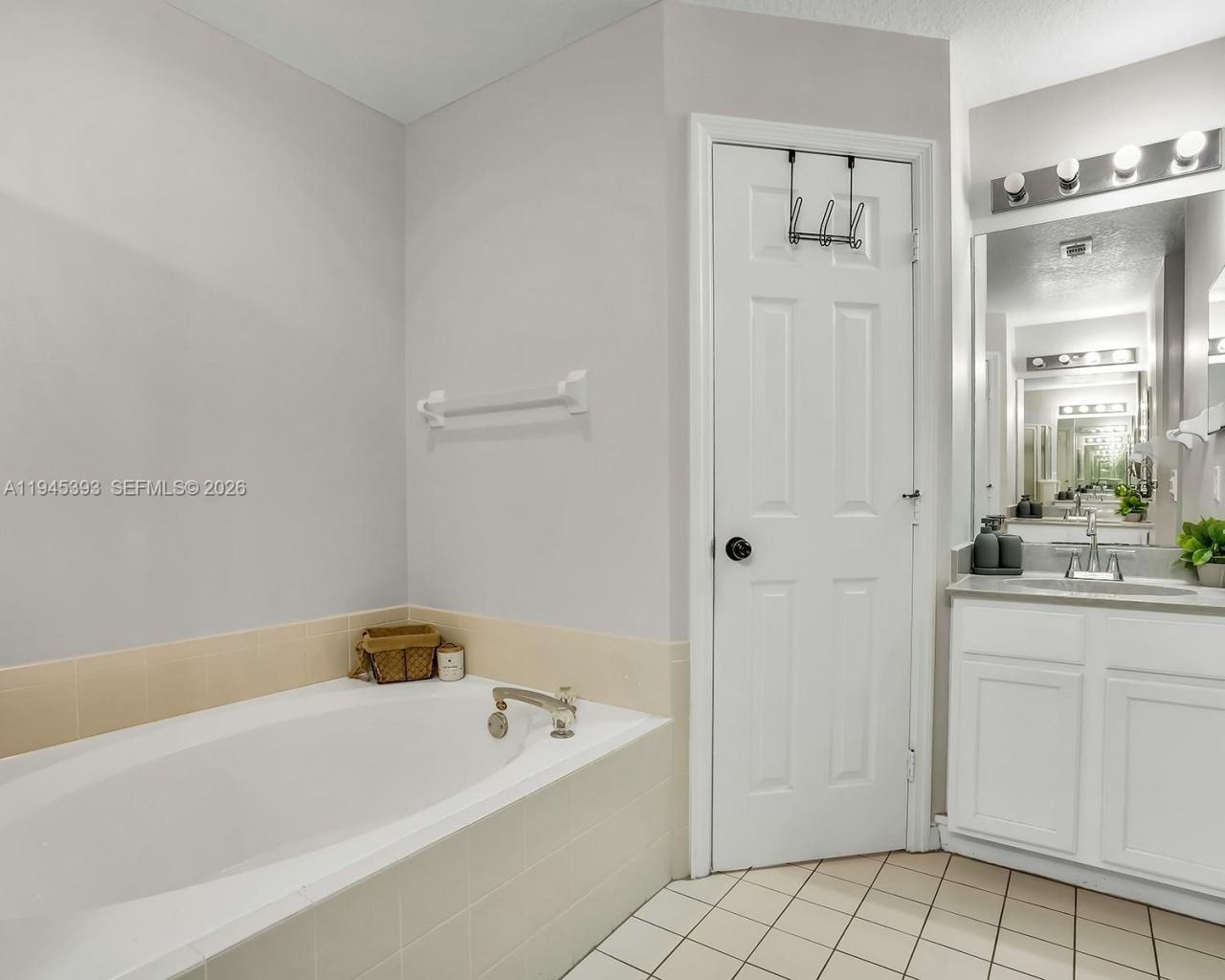 1225 SW Abisco Rd , Port Saint Lucie, FL 34953 Photo