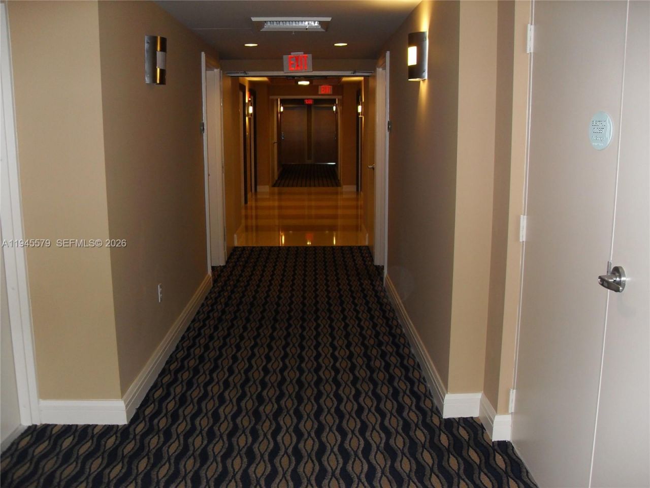 244 Biscayne Blvd, Unit 1210, Miami, FL 33132 Photo