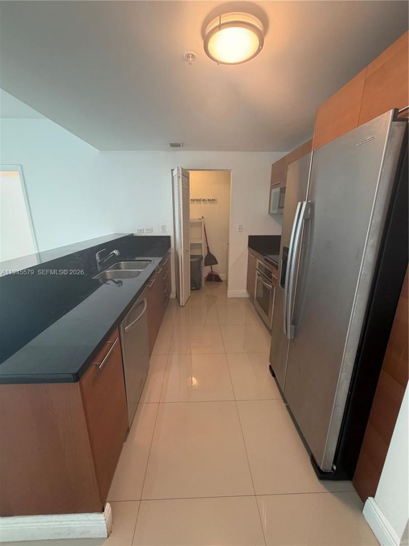 244 Biscayne Blvd, Unit 1210, Miami, FL 33132 Photo