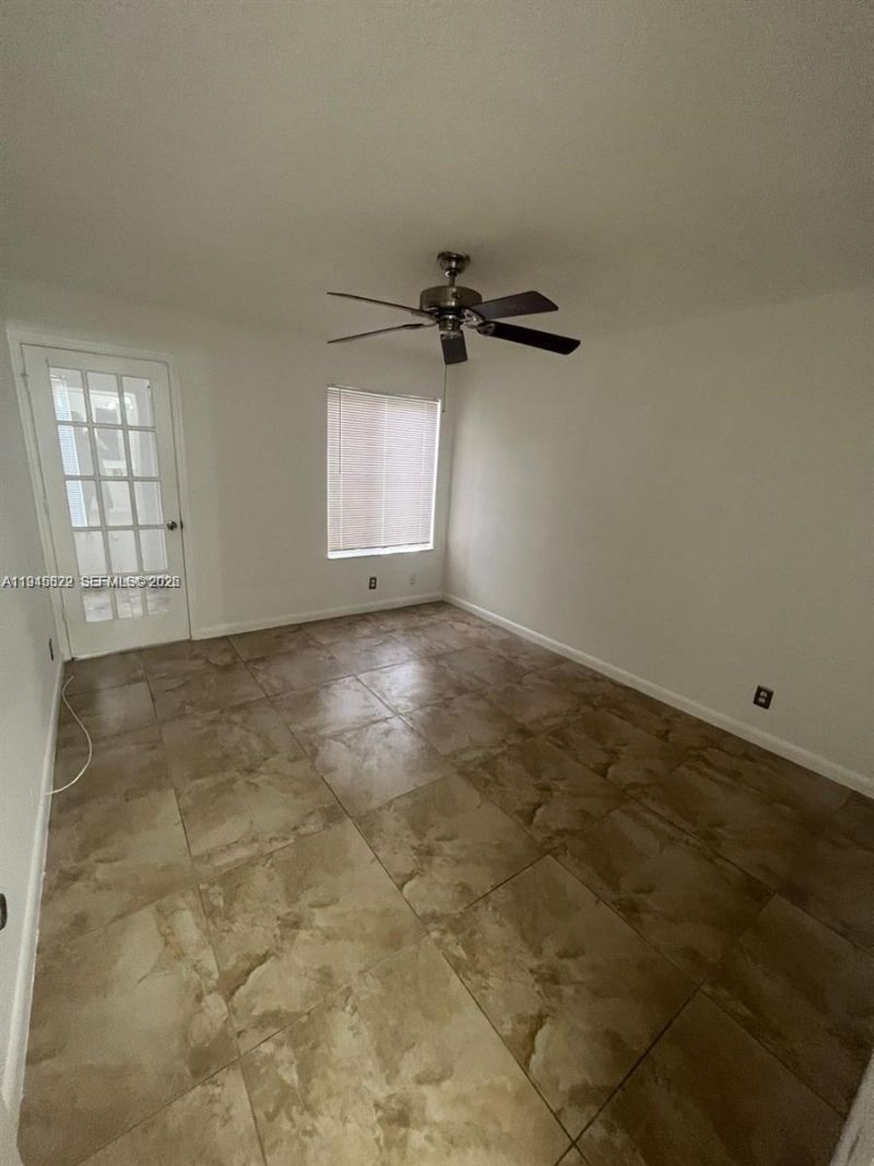 3460 N Pinewalk Dr N, Unit 315, Margate, FL 33063 Photo