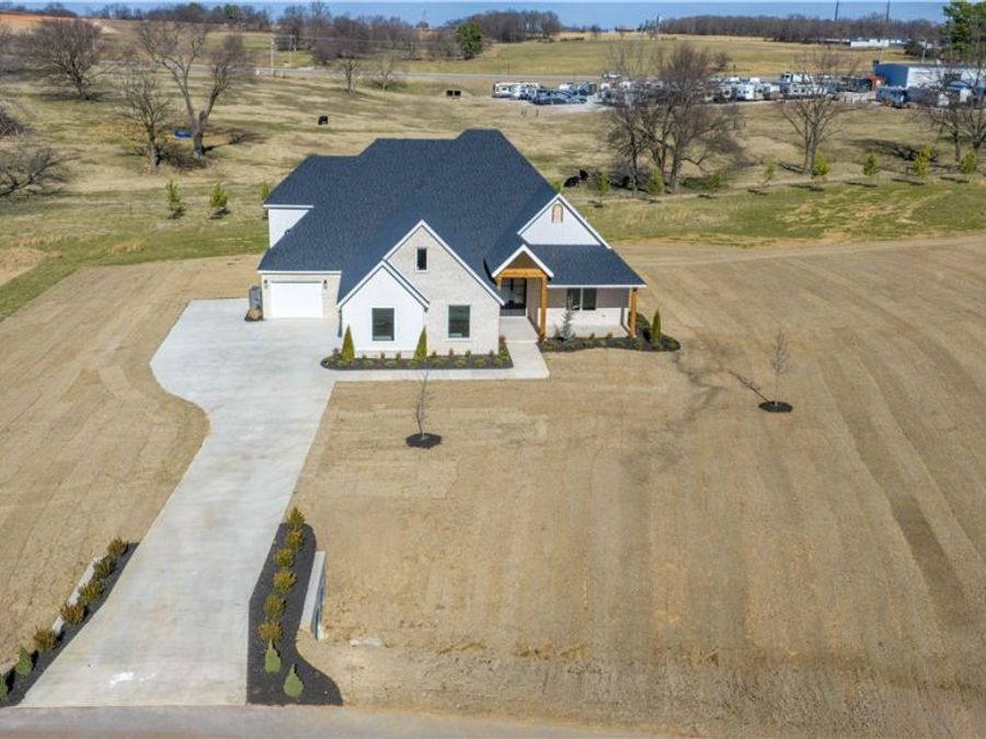 Property Image 37