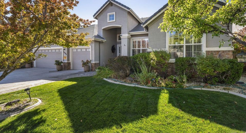 1960 Clos Du Val Court, Reno, NV 89519 Photo