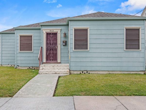 813 Wood St, Houma, LA 70360