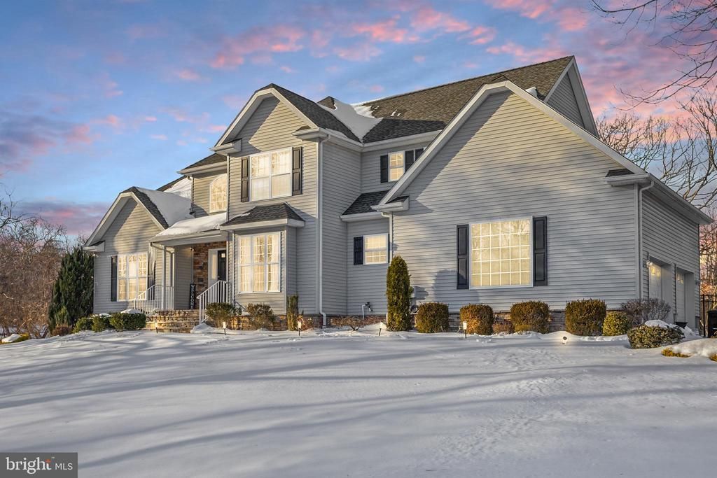 500 W Farms Road, Howell, NJ 07731 Main Photo