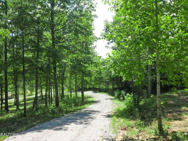 00 SR 111 , Spencer, TN 38585